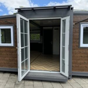 Modernes Minihaus mit 36 m² – 2 Schlafzimmer und ausgestattete Küche – Bild 6