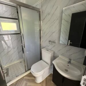 Modernes Minihaus mit 36 m² – 2 Schlafzimmer und ausgestattete Küche – Bild 15