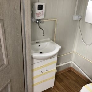 Bürocontainer 4 × 2,20 m mit Sanitärbereich – Bild 11
