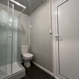 14 m² Fertigmodul mit Sanitärbereich – Bild 2