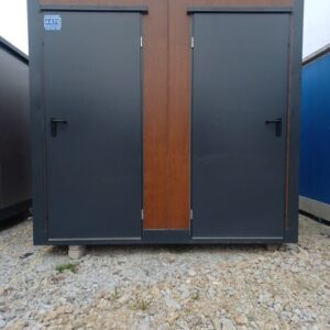 DOPPELTER SANITÄRCONTAINER MIT 2 KABINEN – WC UND DUSCHE – Bild 1