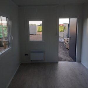Sanitär- / Umkleidecontainer 6 × 2,9 m – Bild 1