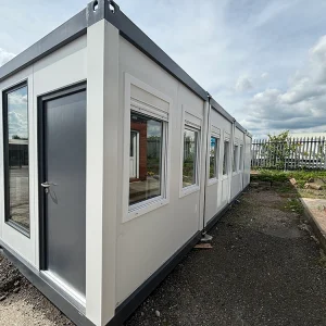 Mobiles modulares Büro – 4 Module à 6 × 9,72 m – Bild 2
