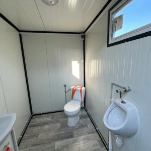 Doppel-Sanitärcontainer 3 × 2 m – Bild 4