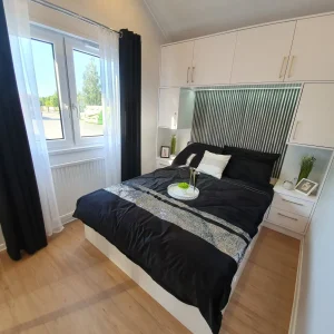 Modernes Mobilheim – Maße 12 × 4 m – Bild 8